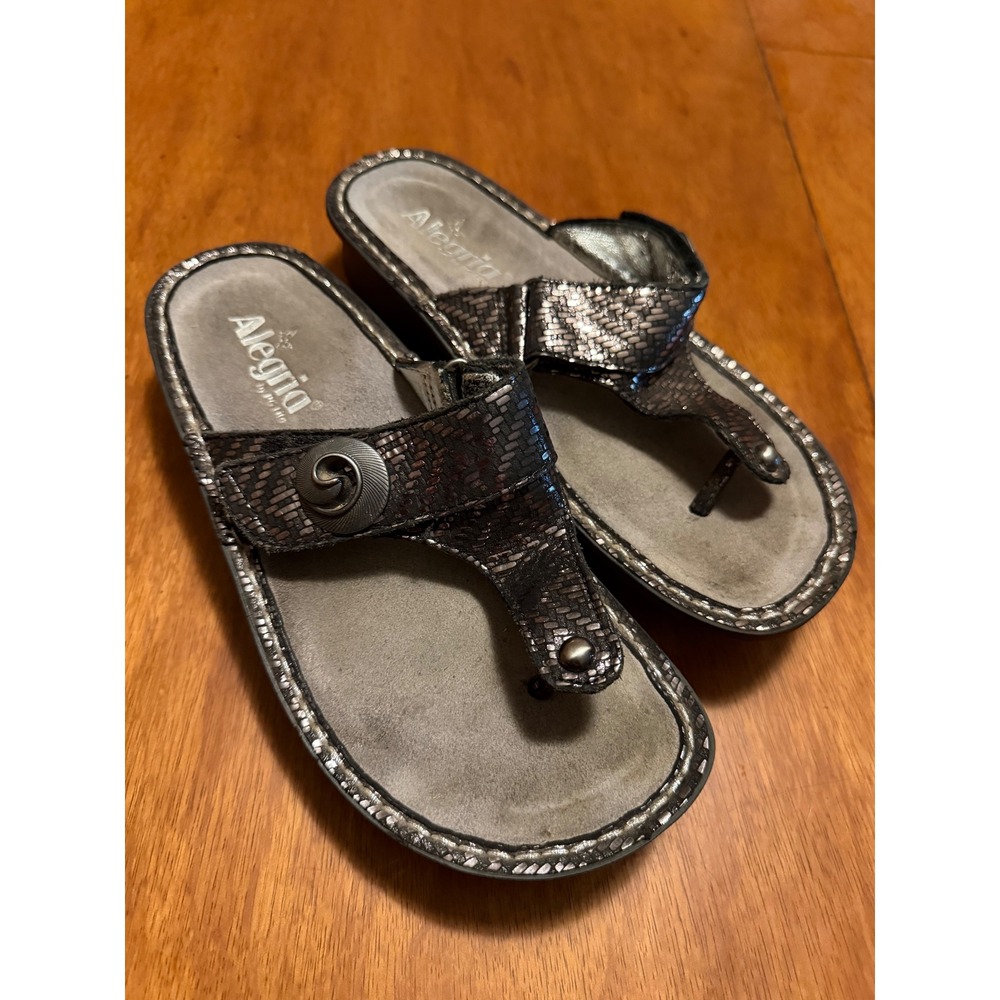 Alegria Caris Metallic Pewter Woven Leather Thong Sandals Women 37 US 7-7.5